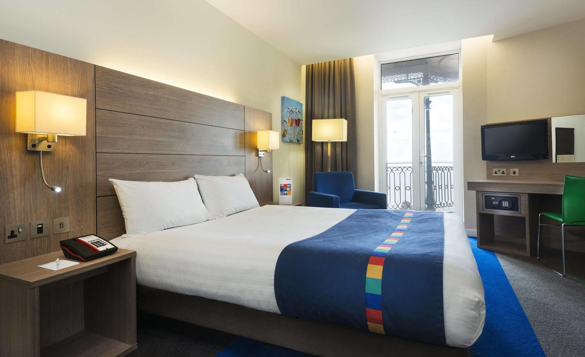Park Inn By Radisson Palace Саутенд-он-Си Экстерьер фото